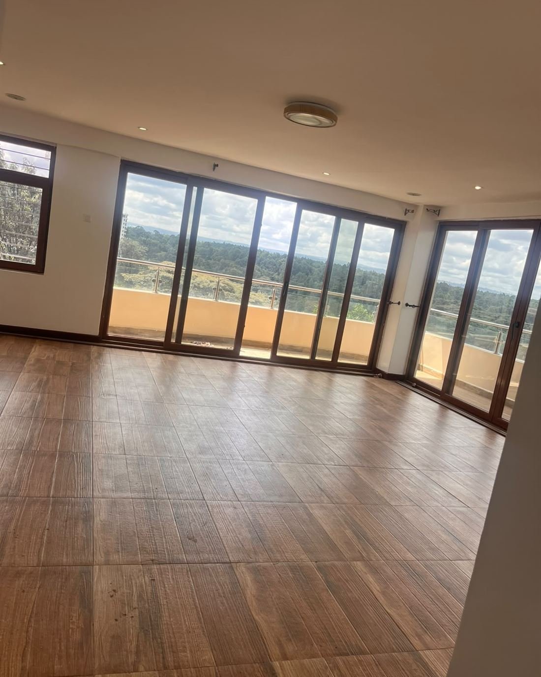 Interior of a four-bedroom apartment in Parklands, Nairobi, marketed by Rasholer Prime Properties (5)